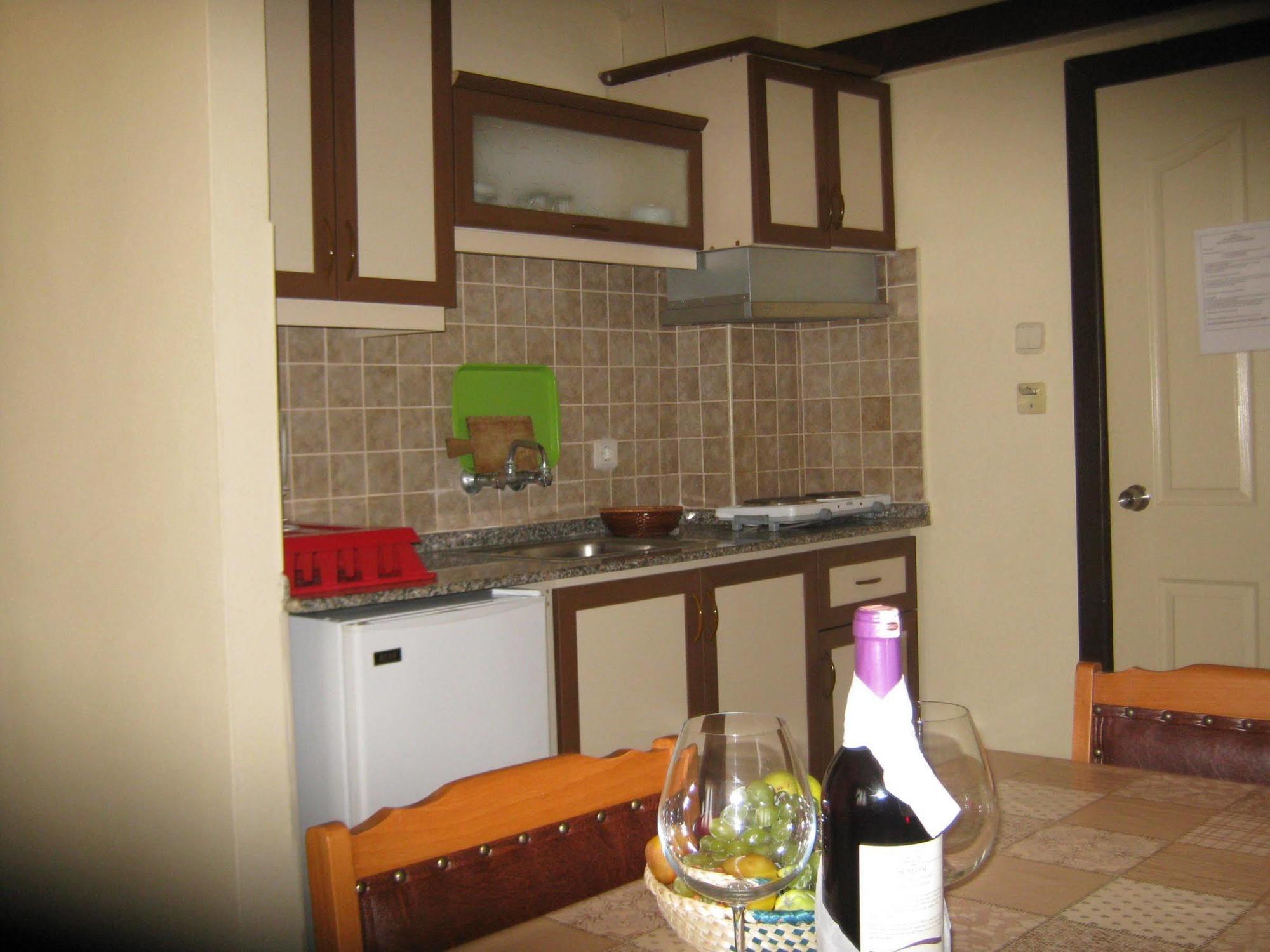 Oya Apartments Kusadası Eksteriør bilde